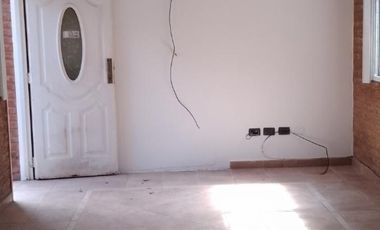 Departamento en alquiler en Aldo Bonzi