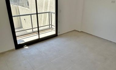 Departamento a estrenar con cochera en edificio con amenities
