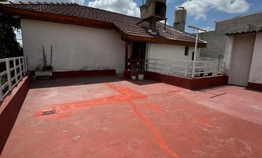 Departamento amplio en 1er piso