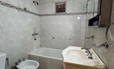 Departamento amplio en 1er piso
