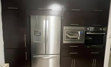 CASA EN VENTA EN CERRADAS DE ANAHUAC SECTOR PREMIER