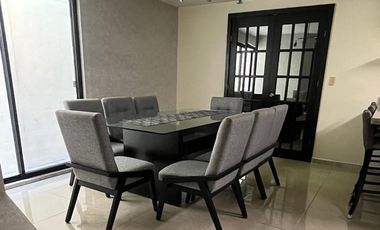 CASA EN VENTA EN CERRADAS DE ANAHUAC SECTOR PREMIER