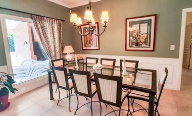 Casa en venta en Pilar