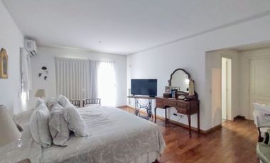VENTA DE CASA EN Malvinas Argentinas