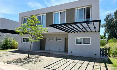 ALQUILER DE CASA EN Pilar