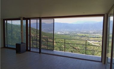 Moderna Casa en Olmué