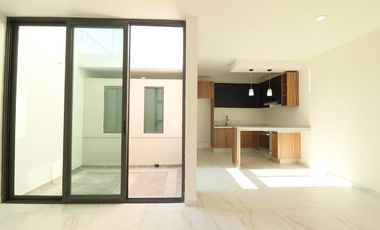 CASA NUEVA EN VENTA EN MORELIA, CAÑADAS DEL BOSQUE