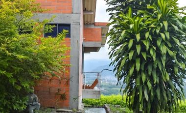 CASA CAMPESTRE EN ARRIENDO VIA CHINCHINA