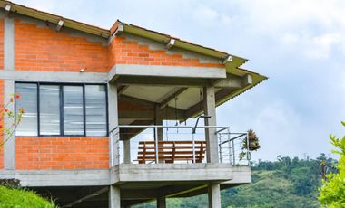 CASA CAMPESTRE EN ARRIENDO VIA CHINCHINA