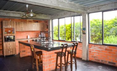 CASA CAMPESTRE EN ARRIENDO VIA CHINCHINA