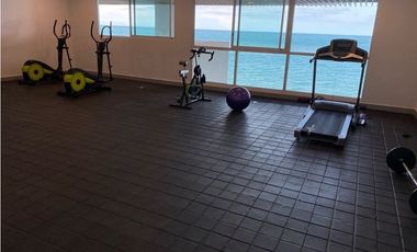Apartamento en primera línea de playa con vista privilegiada al mar