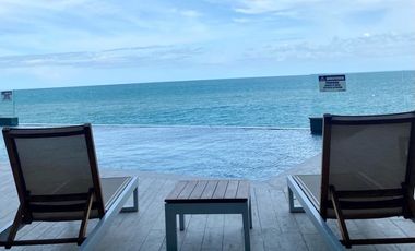 Apartamento en primera línea de playa con vista privilegiada al mar