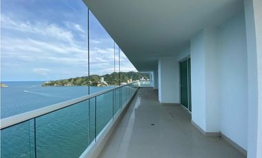Apartamento en primera línea de playa con vista privilegiada al mar
