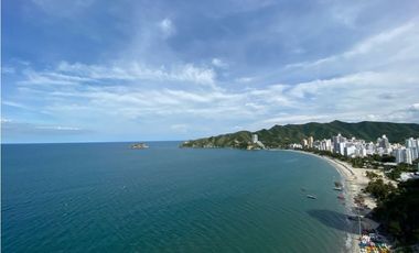 Apartamento en primera línea de playa con vista privilegiada al mar