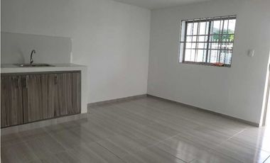 Vendo casa en el barrio Los Pinos
