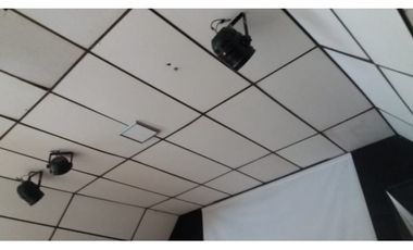 Se vende Lote/Bodega en Pinares