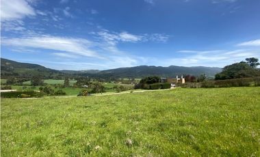 Exclusivo lote en conjunto campestre La Calera