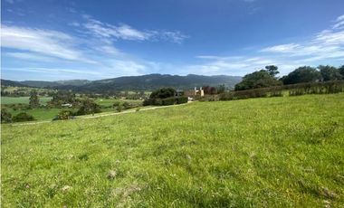 Exclusivo lote en conjunto campestre La Calera