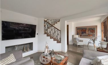 Casa amoblada en conjunto en arriendo, barrio El Trébol, Manizales