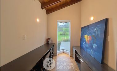 Casa amoblada en conjunto en arriendo, barrio El Trébol, Manizales