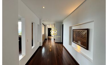 SE VENDE MAGNIFICA CASA EN YERBABUENA