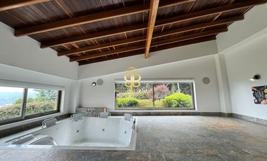 SE VENDE MAGNIFICA CASA EN YERBABUENA