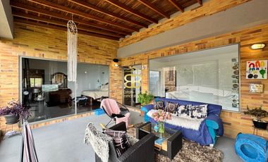 SE VENDE MAGNIFICA CASA EN YERBABUENA