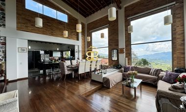 SE VENDE MAGNIFICA CASA EN YERBABUENA