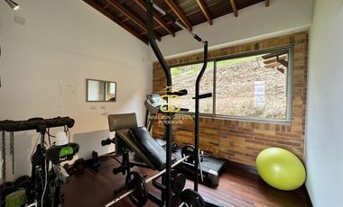 SE VENDE MAGNIFICA CASA EN YERBABUENA