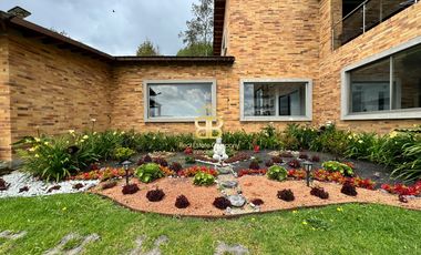 SE VENDE MAGNIFICA CASA EN YERBABUENA