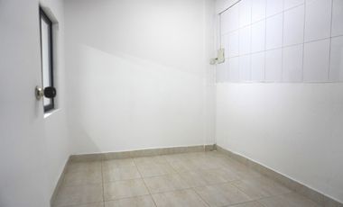ARRIENDO CASA  COMERCIAL EN POBLADO - PATIO BONITO