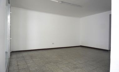 ARRIENDO CASA  COMERCIAL EN POBLADO - PATIO BONITO