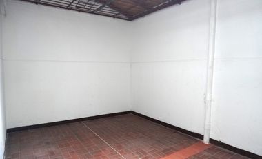 ARRIENDO CASA  COMERCIAL EN POBLADO - PATIO BONITO