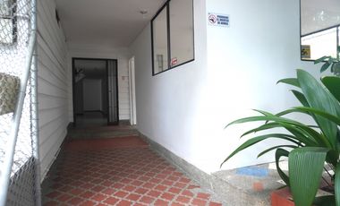 ARRIENDO CASA  COMERCIAL EN POBLADO - PATIO BONITO