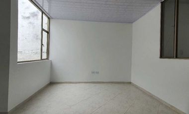 Se Vende Casa Cerca Al Centro Comercial Avenida Y Clinica
