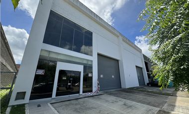 ARRIENDO DE BODEGA  EN LA ZONA ORIENTE DE MONTERIA