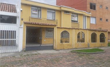 VENDO CASA LOTE PARA DESARROLLO FRENTA PARQUE 1.170M2 - EL COUNTRY