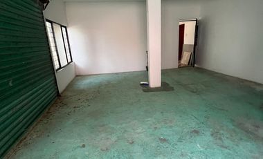 DEPARTAMENTO EN RENTA CON LOCAL EN PLANTA BAJA