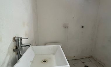 DEPARTAMENTO EN RENTA CON LOCAL EN PLANTA BAJA