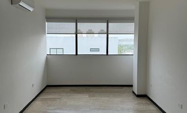 Oficina en Renta, Armoran One