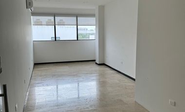 Oficina en Renta, Armoran One