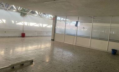 !Oportunidad Única! Local Comercial de 7,000 m² en Avenida Tezontle