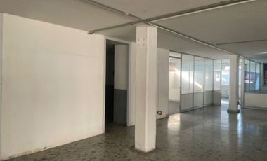 !Oportunidad Única! Local Comercial de 7,000 m² en Avenida Tezontle