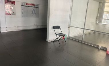 !Oportunidad Única! Local Comercial de 7,000 m² en Avenida Tezontle