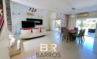Venta casa Haras Maria Eugenia