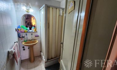 Venta de casa 4 ambientes con cochera en Wilde