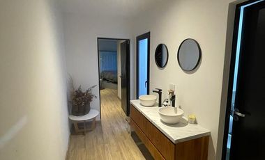 Venta/Permuta Casa Diseño Minimalista La Carolina Golf Country Barrio Cerrado