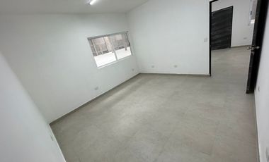 Bodega en renta en parque industrial