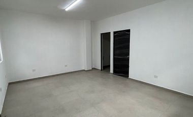 Bodega en renta en parque industrial