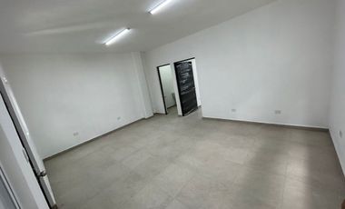 Bodega en renta en parque industrial